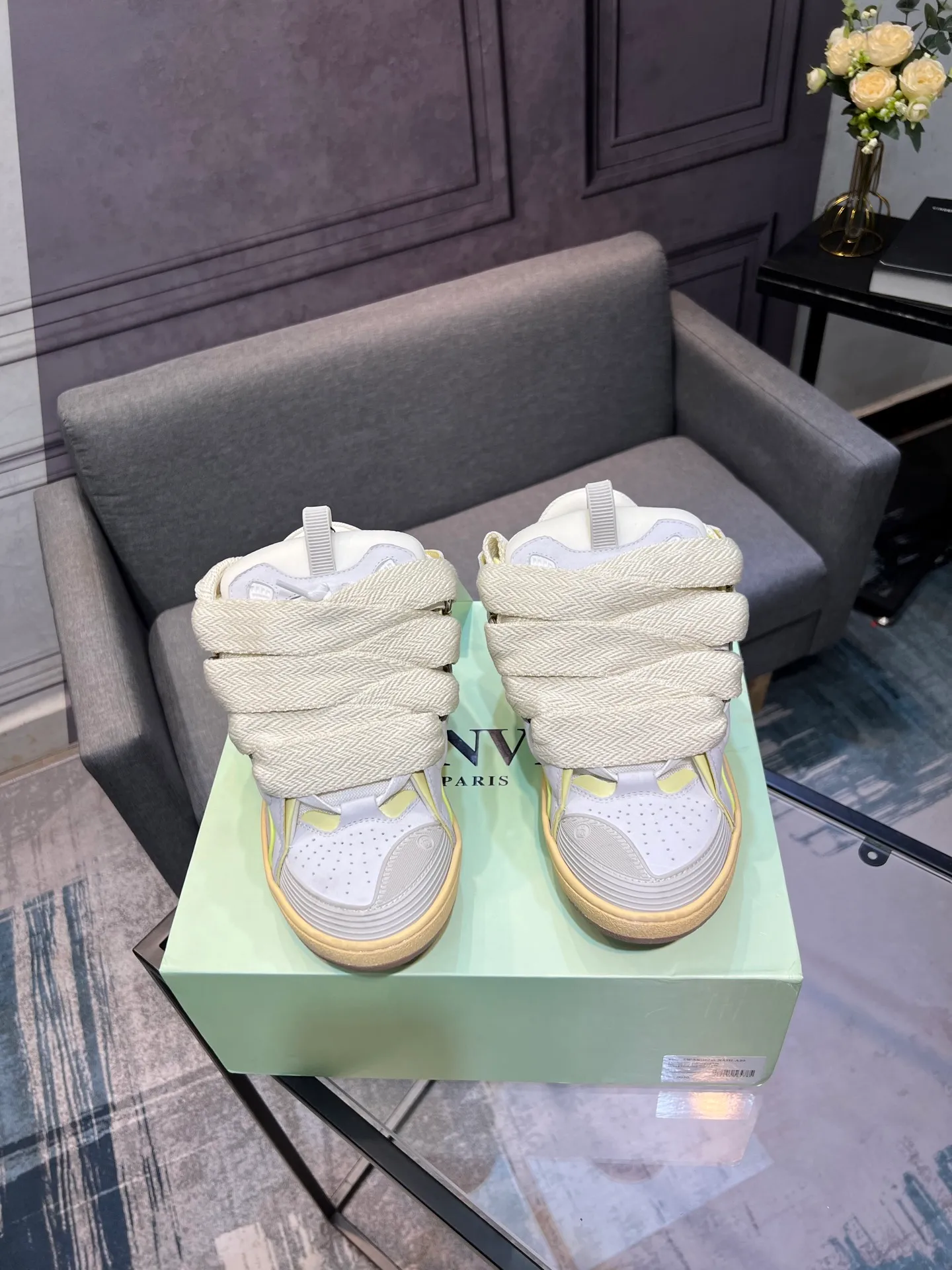 Men's men's shoes💰780 [LANVIN] Latest lace-up fashionable casual sneakers for couples High-quality CLAY couple series‼ ️ The latest trendy products of the season 🌈Many bloggers have planted grass and purchased the original open-mold customization. The upper and outsole are sewn with mark threads without edge sealing. Multiple material splicing combination design. Very versatile for fashionable and casual wear. Comfortable on the feet. Recommended for self-retention (upper cowhide + cow suede + breathable mesh) inner foot pad cowhide exclusive original open-mold clear logo rubber outsole ⚠️36-44 yards (45 custom-made)